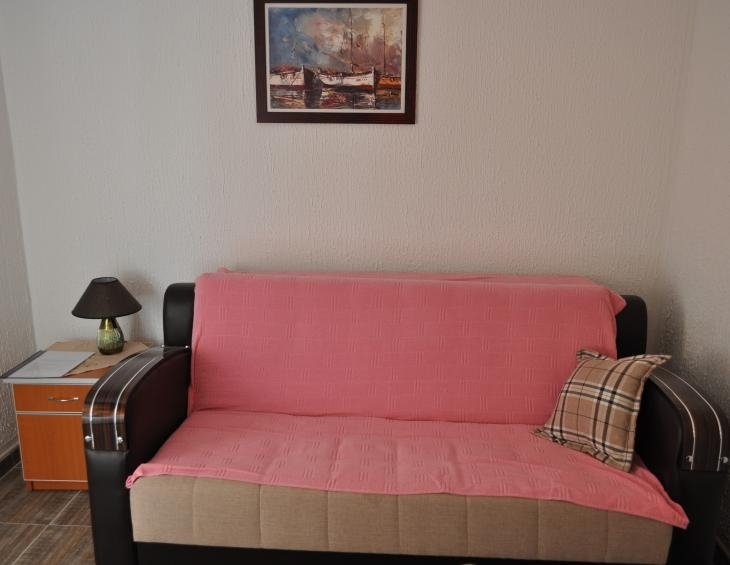 12Dnevni boravak Apartman br.2